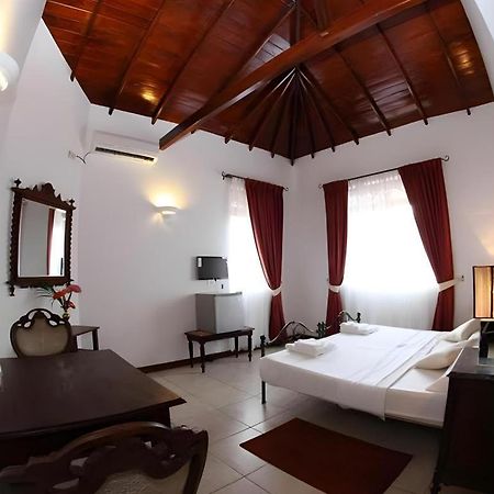 The Mgs Hotel Elpitiya  Buitenkant foto