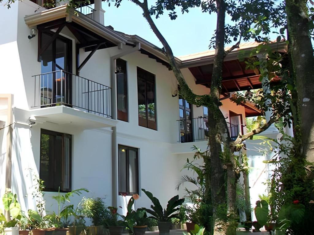 The Mgs Hotel Elpitiya  Buitenkant foto