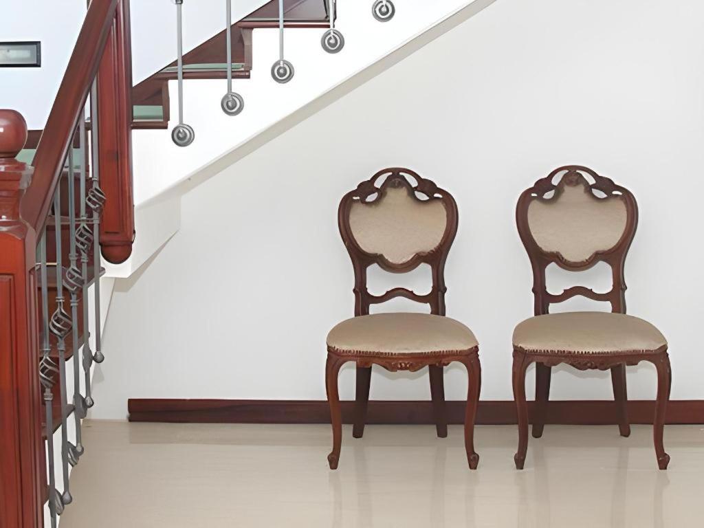 The Mgs Hotel Elpitiya  Buitenkant foto