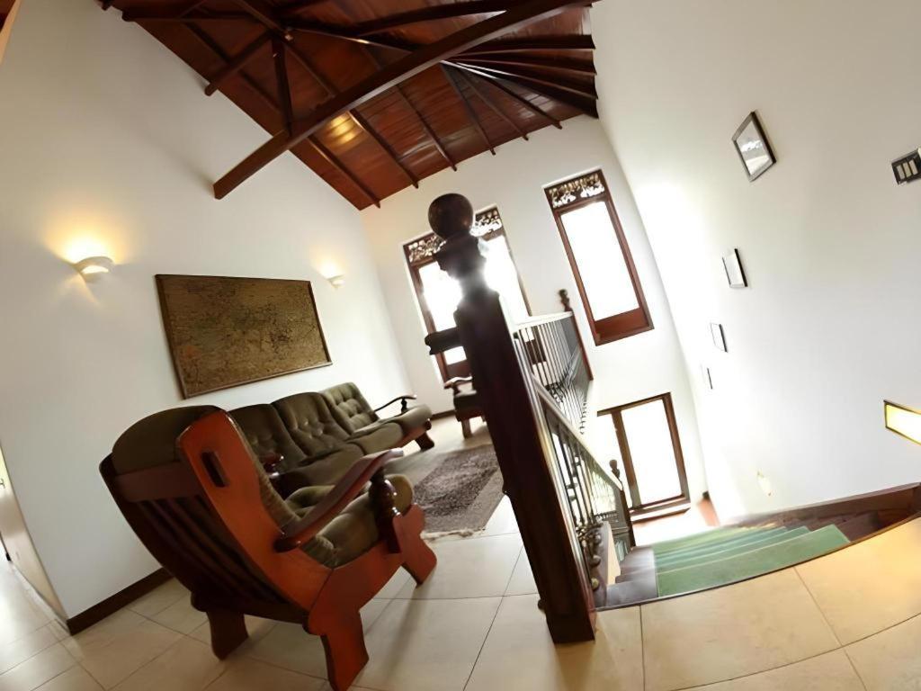 The Mgs Hotel Elpitiya  Buitenkant foto